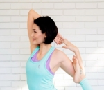 Instruktur Yoga Bersertifikasi 
