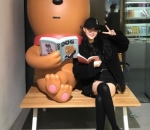 Paling Dekat dengan Buku dan Musik