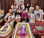 Kompak di Perayaan Ultah Erni