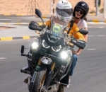 Bermotor dengan Sadhguru di Dubai