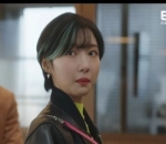 Gaya Rambut Curi Perhatian