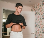Meroket Berkat Web Drama 'Adult Trainee'