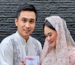 Bahagia Rayakan Kehamilan 7 Bulan