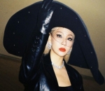 CL eks 2NE1
