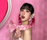 Tebarkan Pesona Girl Crush