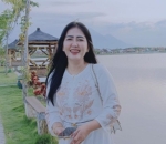 Latar Belakang Pendidikan