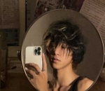 <i>Mirror Selfie</i> Andalan