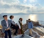 <i>Photoshoot</i> Ala Lee Family