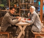 Dicomblangkan Sahabat