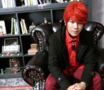 Padu padan Hitam Merah