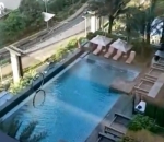 Tinggal di Gedung Tinggi