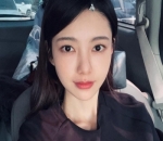 Pamer Selfie Imut