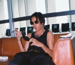 <i>Fashion Air Port</i> Bak Rockstar