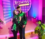 Romantis Hadiri 'Brownis'