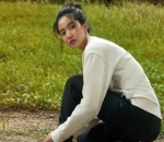 Pose Ikat Sepatu