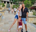 Jalan-jalan dengan Putri Sulung