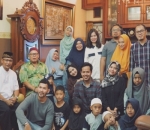 Bersama Anak dan Cucu