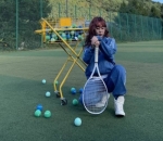 Bermain Tenis
