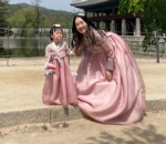 <i>Like Mom Like Daughter</i>