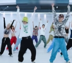 Momen Dance Practice