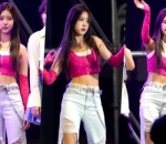 Mix Crop Top dan Jeans
