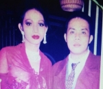 Bunda Corla dengan Gaya Make Up Jaman Dahulu