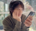 Pajang Foto Suami