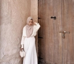 <i>OOTD</i> Ala Cewek Bumi Saat Ke Dubai