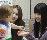 Eunchae Diberikan Cokelat