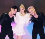 Rose BLACKPINK dan Kwon Twins