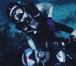 <i>Diving</i>