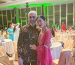 Hadiri Kondangan
