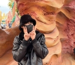 Bertingkah Imut