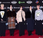 TXT Pakai Outfit Dobrak Norma Gender