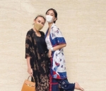 Kompak Kenakan Batik