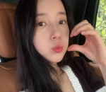 Memesona Tampil Bare Face