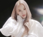 Visual Curi Perhatian