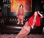 Sofa Cokelat Spot Foto
