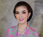 Si Senyum Manis