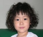 Gemoy Berambut Keriting