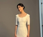 Anggun dengan Dress Putih