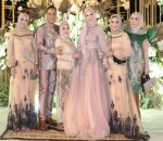 Di Pernikahan Venna Melinda dan Ferry Irawan