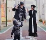 Gaya Candid di Jalanan Tokyo