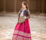 Pesona Kala Pakai Hanbok