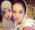 Tampil Anggun Berhijab