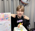 Awet Imut