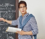Ha Suk Jin di 'Drinking Solo'