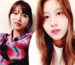Momen V LIVE Ikonik