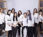 Kompak Bareng Keluarga Besar Sang Ayah
