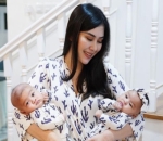 Kembaran Outfit Bareng Anak-anak
